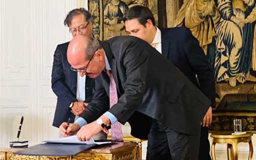 Roosvelt Rodríguez Rengifo es el nuevo Superintendente de Notariado y Registro