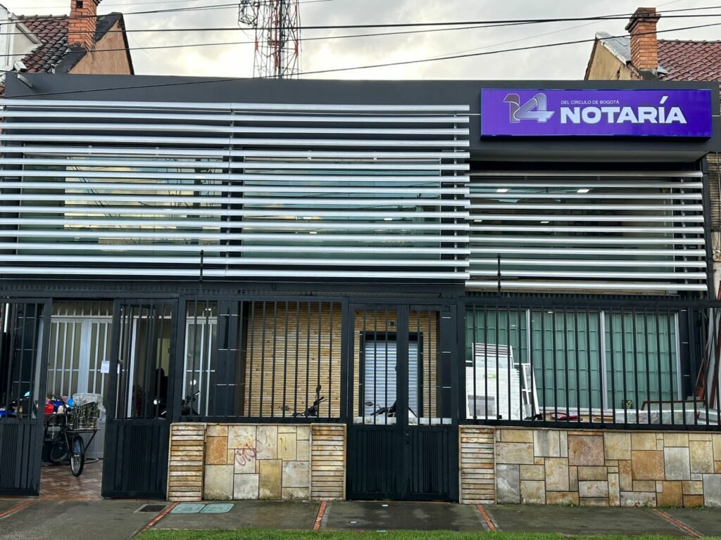 Infraestructura de la Notaría 14, ubicada en la ciudad de Bogotá